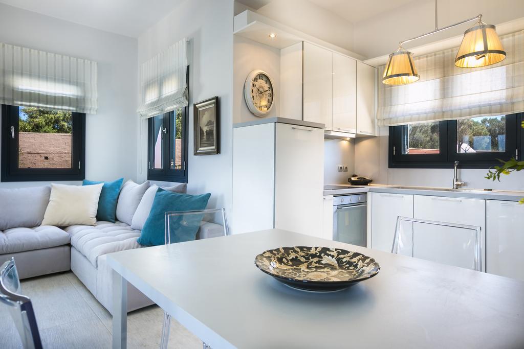 Seirios Luxury Villa 스보로나타 외부 사진